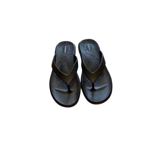 Okabashi Flip Flops   - Picture 1 of 3